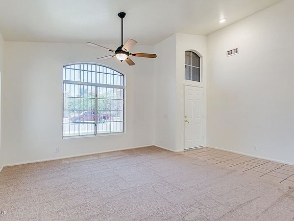 3rd image of 10754 W Cottonwood Ln