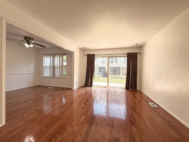 1187 Heyward Rd — Photo 17