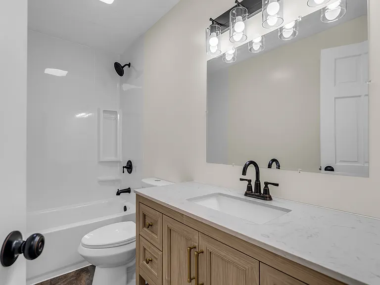 Hall Bathroom