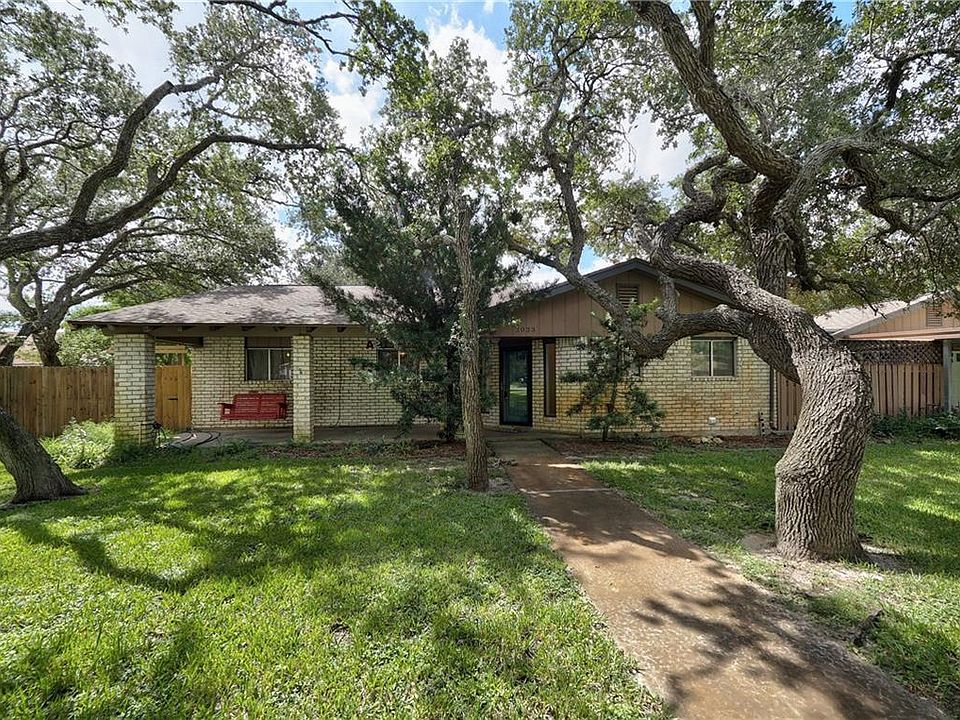 1st image of 2033 Buckeye Dr
