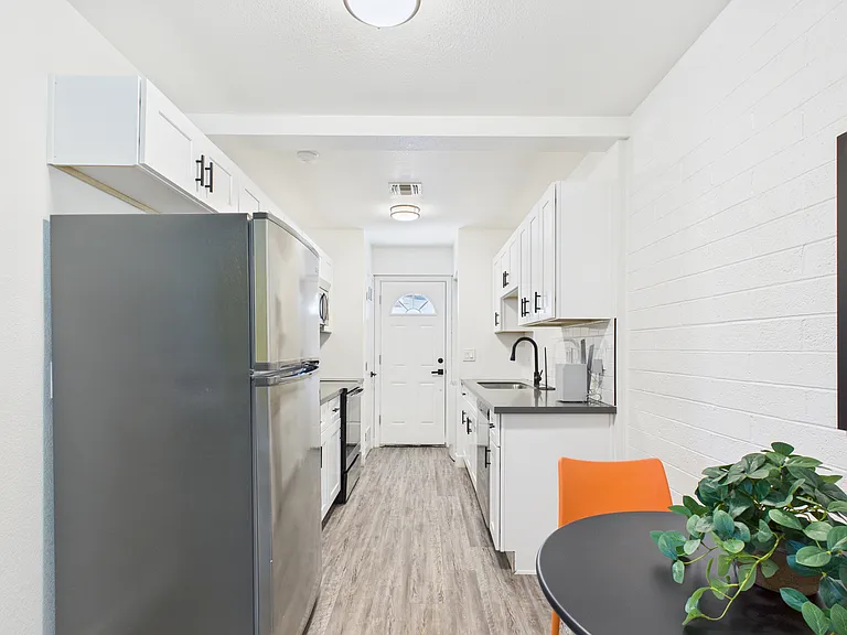 4625 N 73rd St #1002 — Photo 10