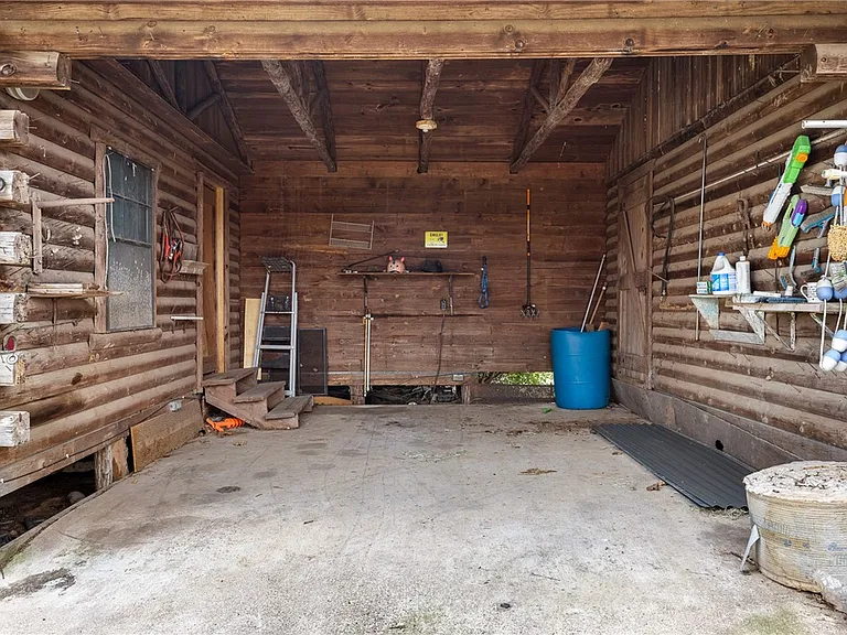 1464 State Highway 36 S — Photo 17