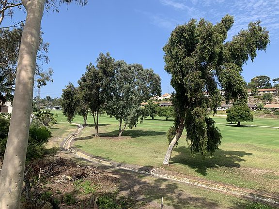 5th image of 2360 Nicklaus Dr #1
