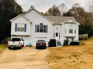 7020 Devon Dr, Cumming, GA 30028
