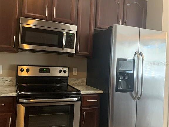 4th image of 2310 Victoria Falls Dr