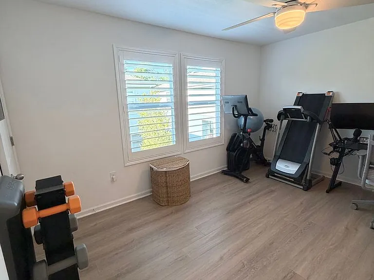 8326 Zenith Cir — Photo 14