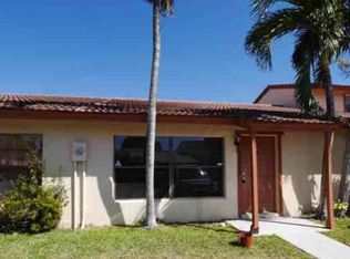 15027 SW 90th St, Miami, FL 33196