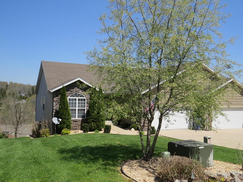Beautifully Landscaped Front