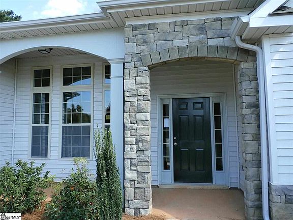 2nd image of 220 Heathbury Ct