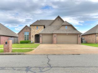 7416 E 84th St N, Owasso, OK 74055