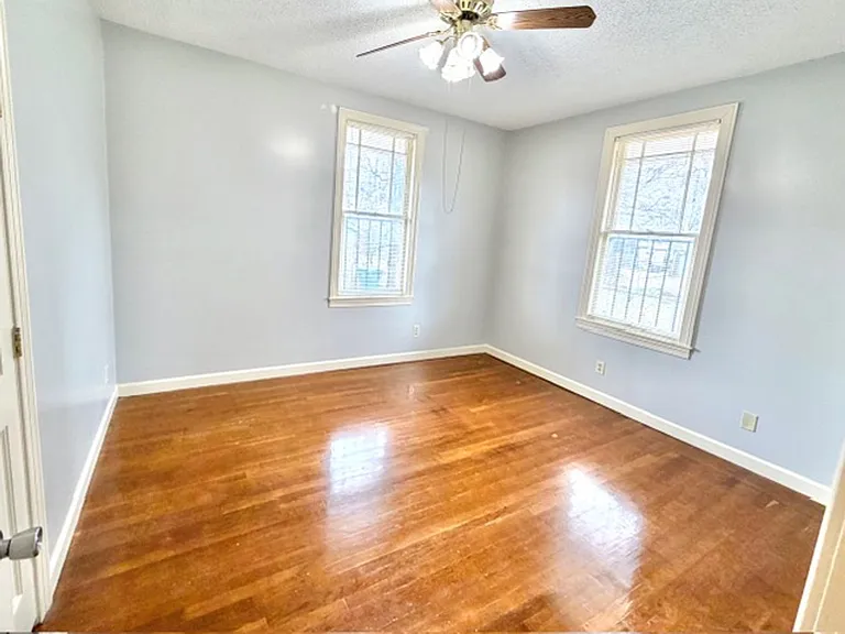 2532 Sam Cooper Blvd — Photo 9