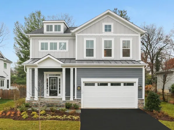 506 Cottage St SW, Vienna, VA 22180