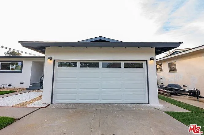 3009 Nipomo Ave — Photo 3