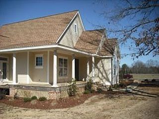 2nd image of 2713 E Lakeshore Dr