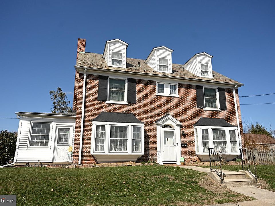 1st image of 1401 Pine St