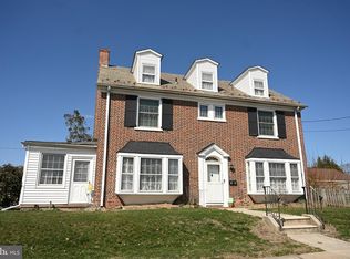 1401 Pine St, Norristown, PA 19401