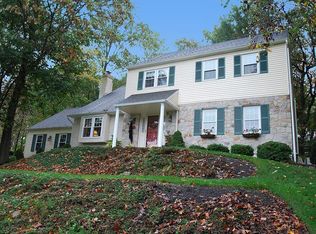 307 Bishop Morgan Ct, Downingtown, PA 19335