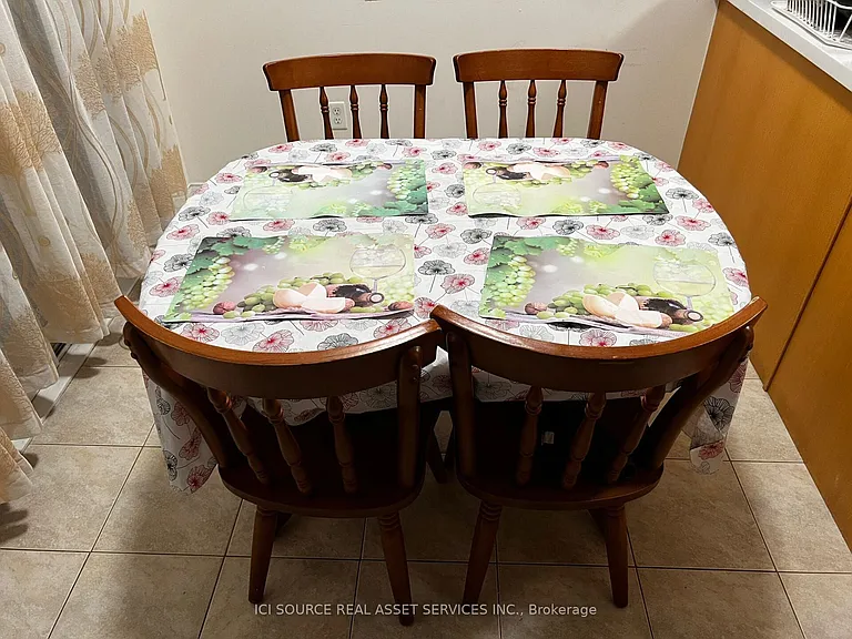 64 Wyper Sq #2 — Photo 7