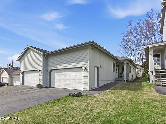 2nd image of 6718 Delong Landing Cir