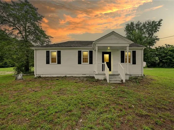 3748 Manning Rd, Suffolk, VA 23437