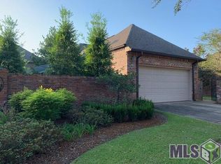 6083 Tezcuco Ct, Gonzales, LA 70737