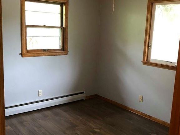 5th image of 1350 Payne Ave APT 2