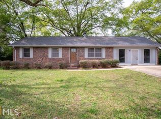 107 Davis Dr, Centerville, GA 31028