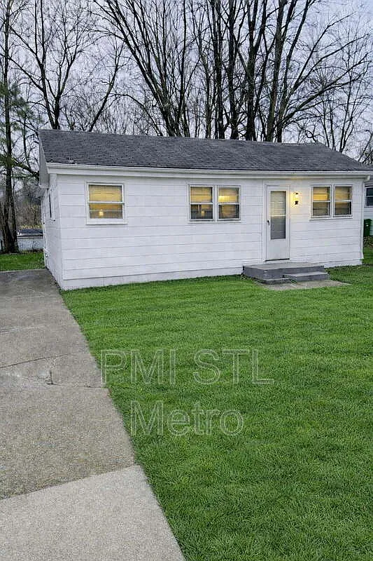 36 Connolly Dr photo 1