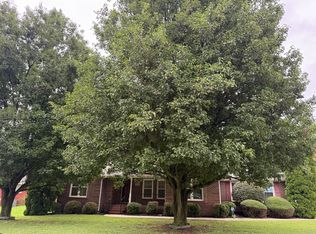113 River Wind Dr, Huntsville, AL 35811