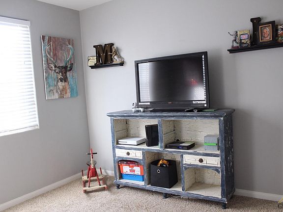 2nd image of 10610 Bremgarten Ct