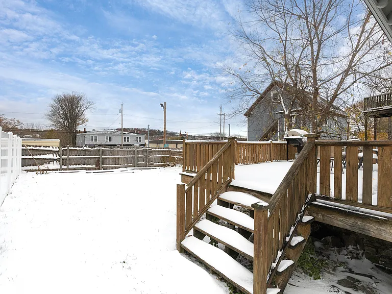 127 Ashworth Pl — Photo 31
