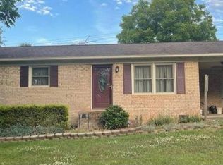 823 E Greene St, Shelby, NC 28152