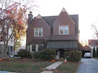 1040 Lindale Ave, Drexel Hill, PA 19026
