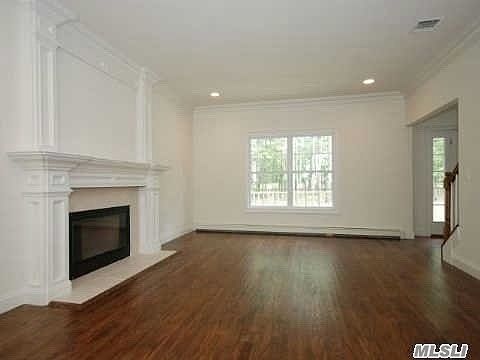 5th image of Tbb Manhattan Ave