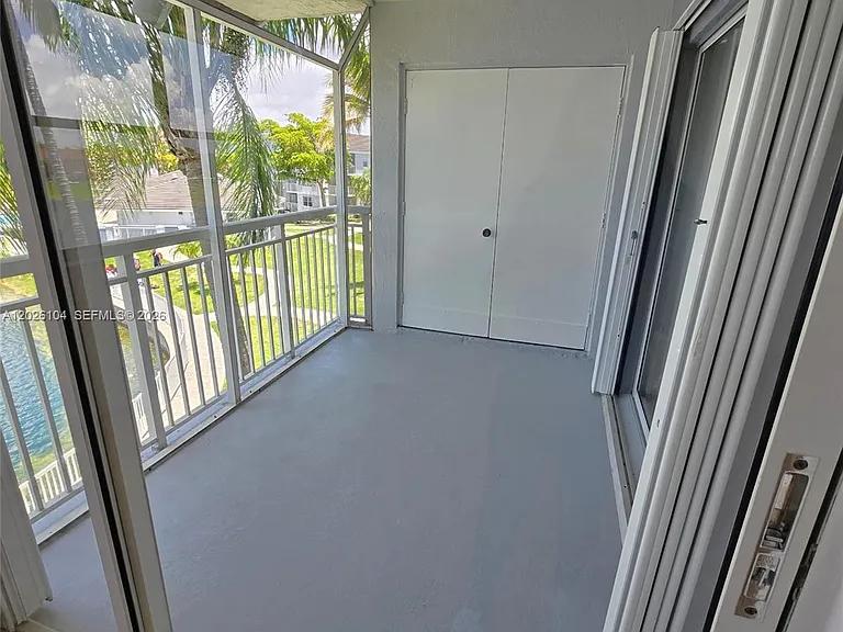 8600 SW 212th St #308 — Photo 17