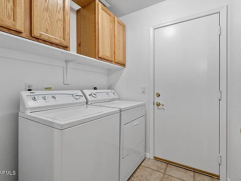 312 E Mesquite St — Photo 23