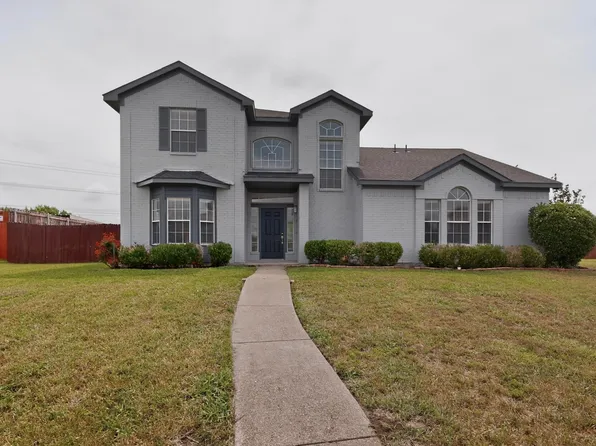 421 Chestnut Ln, Desoto, TX 75115