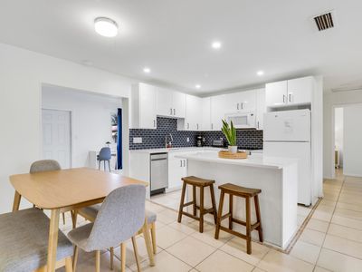 9285 Sun Court, West Palm Beach, FL, 33403