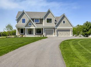 1028 Omaha Ave N, Stillwater, MN 55082