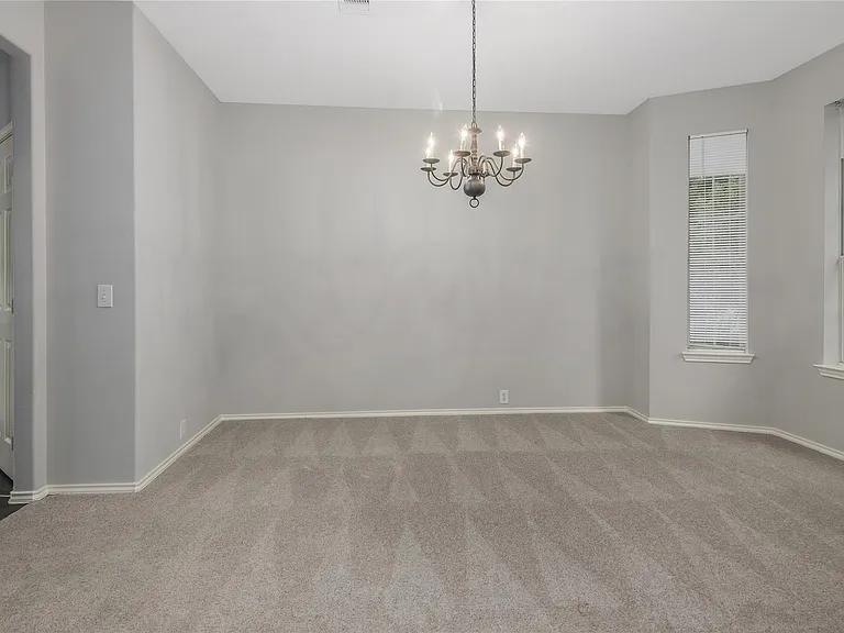 2907 Acacia Fair Ln — Photo 5