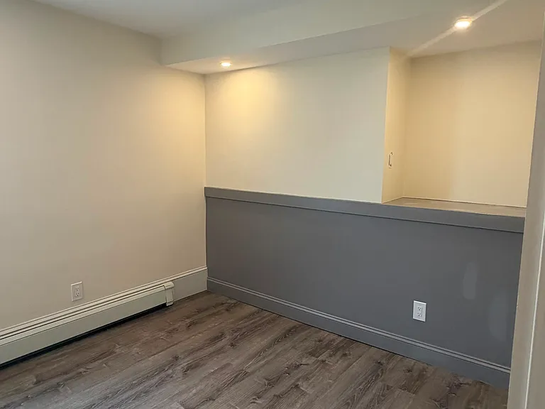 164 Winter St #1 — Photo 4