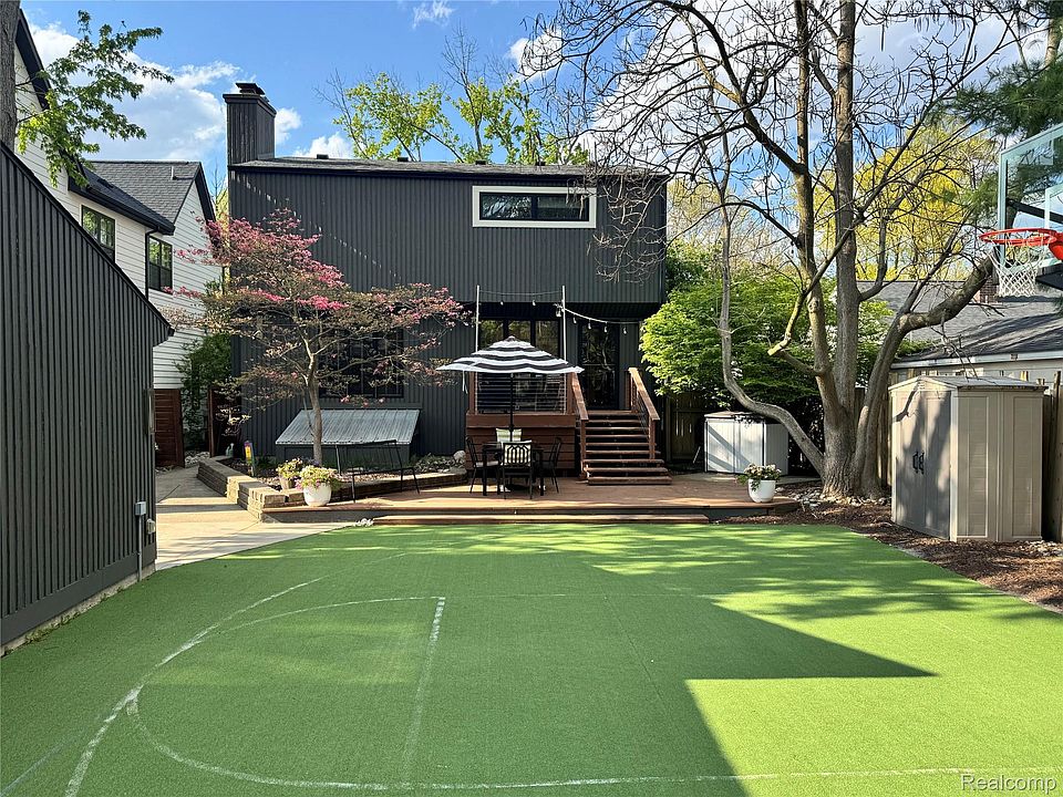 1st image of 312 Terry Ave