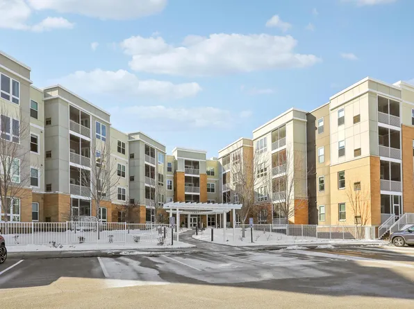 7070 153rd St W APT 103, Apple Valley, MN 55124