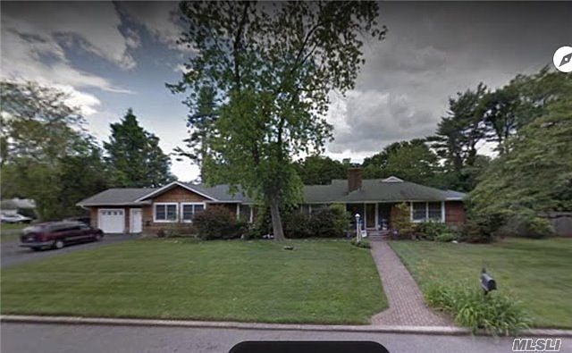 2nd image of 4 Cambridge Dr