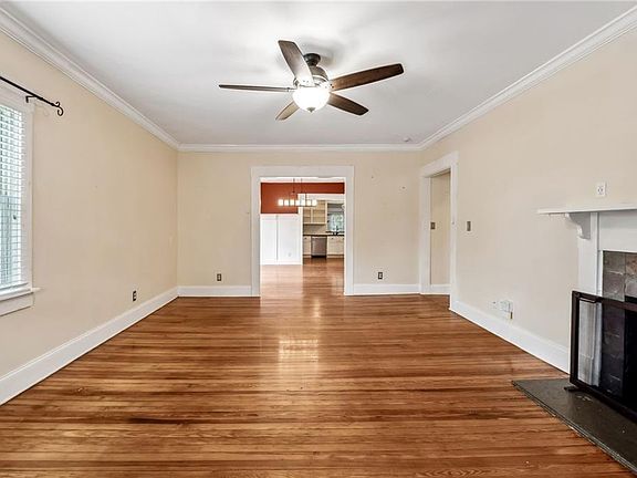 2nd image of 976 Hall Pl NW
