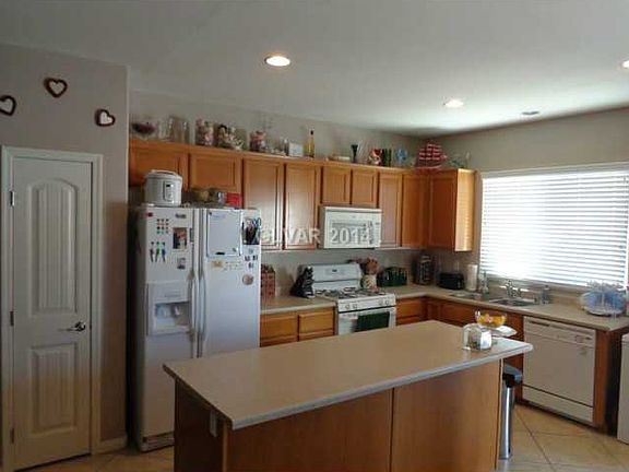 3rd image of 2125 Dolphin Beach Ave