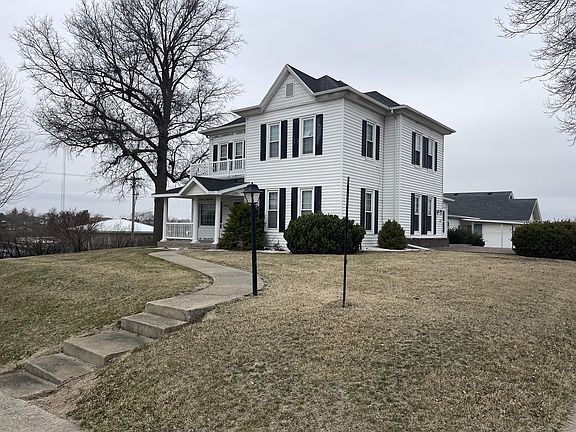 2nd image of 311 Thorn St