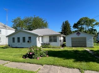 304 Adda St, Roberts, IL 60962