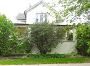 3415 W 64th St, Chicago, IL 60629