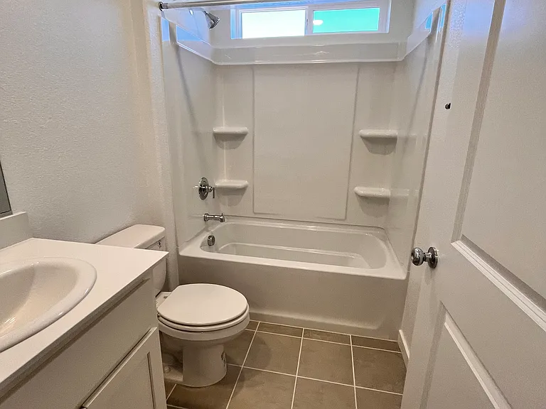 9975 Windage Way — Photo 2